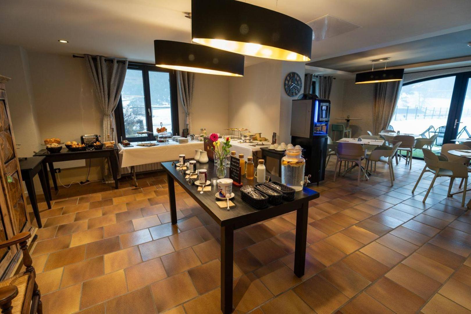 Hotel Restaurant Le Madame La Ferrière エクステリア 写真
