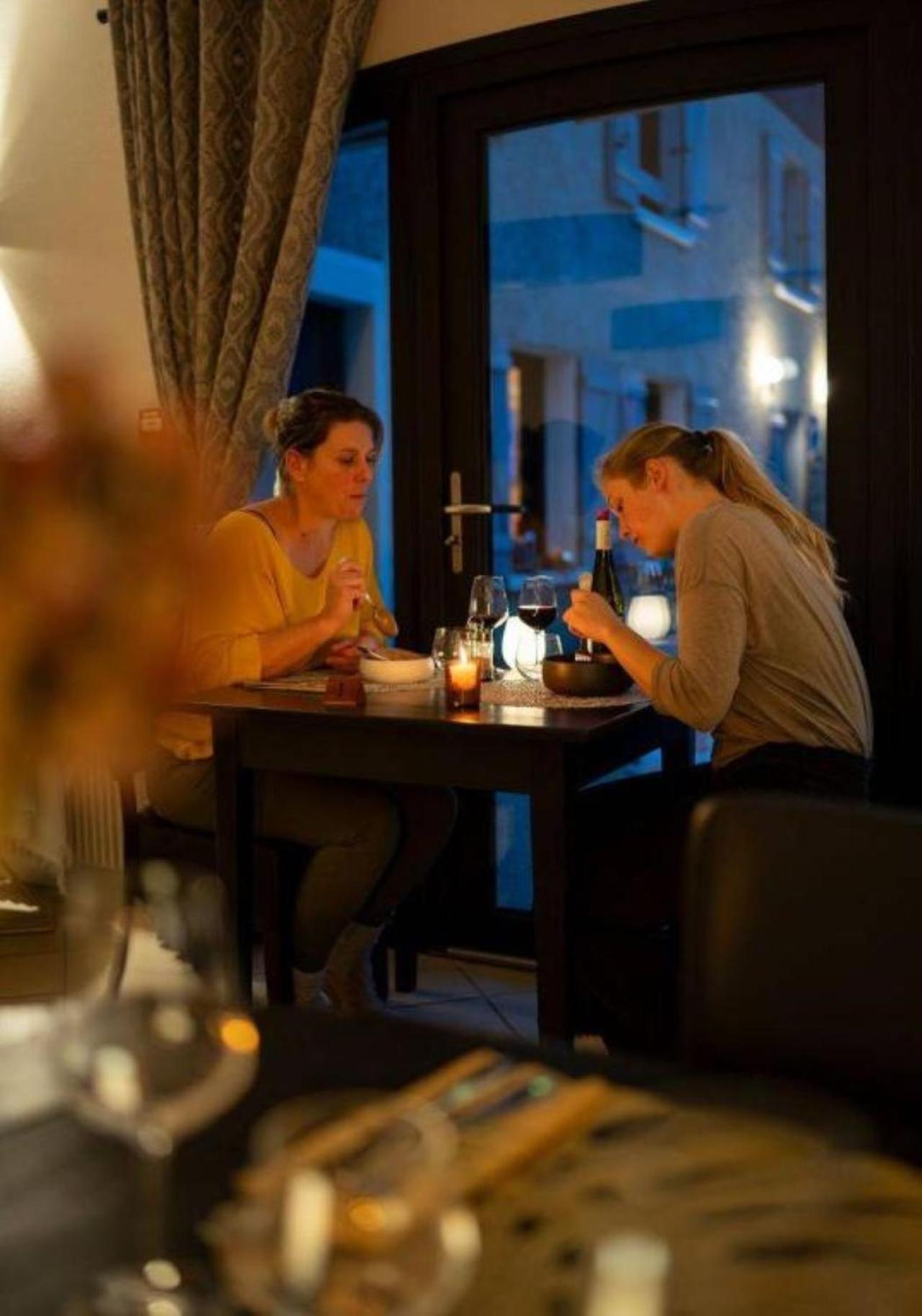Hotel Restaurant Le Madame La Ferrière エクステリア 写真